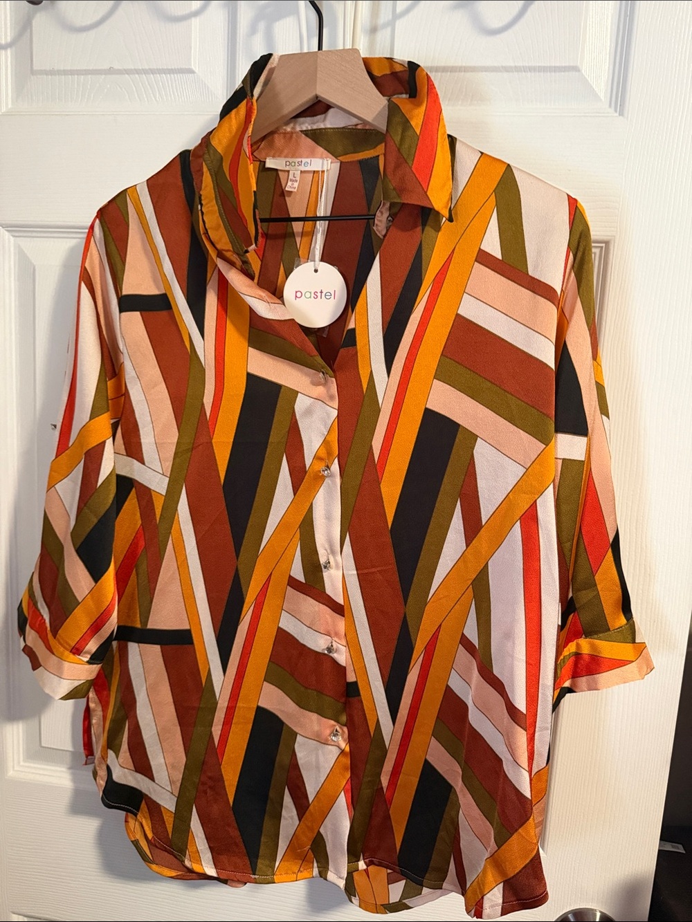 Pastels Women's Multicolor Geometric Button-Up Shirt - Rust/Olive